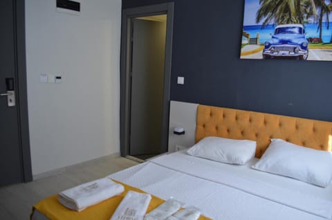 LİZBON HOTEL Hotel in Izmir