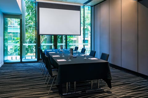 Meeting/conference room