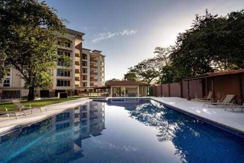 Brandnew Luxury 2Bdr condo✰Stunning view✰Fast wifi Condominio in Playa Langosta