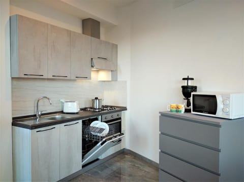 Kitchen or kitchenette, dishwasher, pet friendly, kitchen