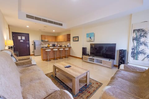 Nightclub / DJ, Living room, Seating area