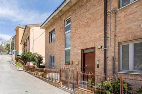 Property building, Neighbourhood, Street view