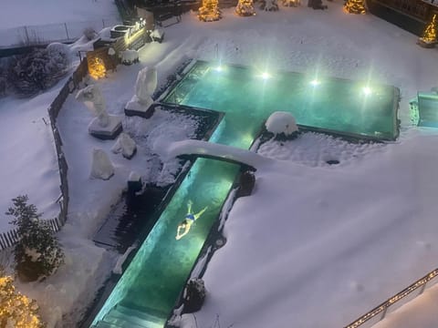 Night, Swimming pool