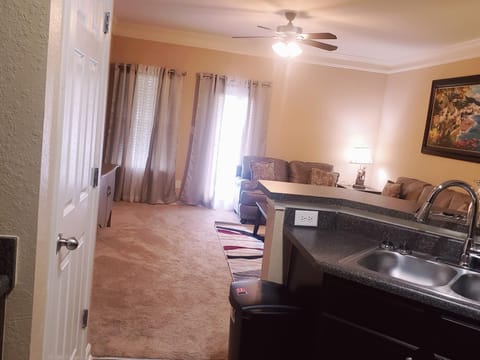 The Quiet place Condo in Snellville