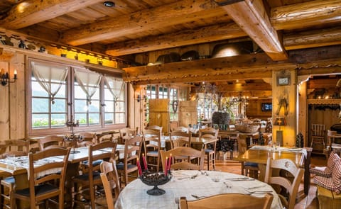 Chalet Hotel Le Collet Hotel in Xonrupt-Longemer