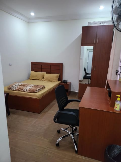 BDA APARTMENT - Netflix, Wi-Fi, PlayStation 4, Kitchen, Supermarket, Pharmacy, Laundry & 24hours Electricity Apartment in Abuja