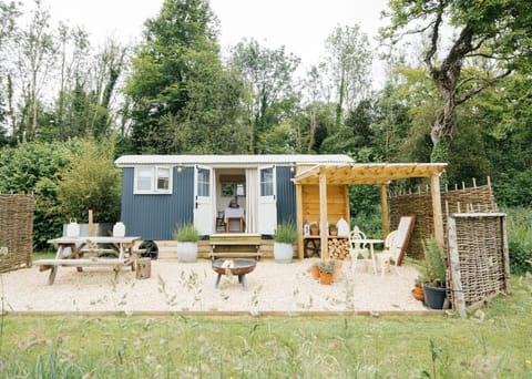 Property building, Garden, Garden view