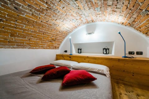 FEEL - Sweet Old Town Apartment in Bergamo