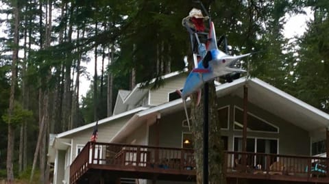 Biker's Bungalow - Near Mendenhall Glacier and Auke Bay Offering DISCOUNT ON TOURS! Condo in Juneau