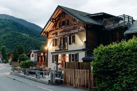 Property building, Natural landscape, Mountain view