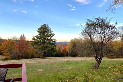 Vermont Mountain Farmhouse Maison in Andover