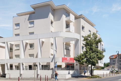 Appart'City Classic Thonon Les Bains Appart-hôtel in Thonon-les-Bains