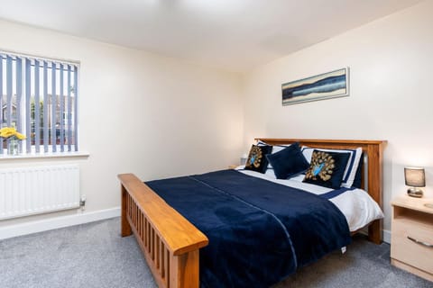 Boulevard View Apartment in Doncaster