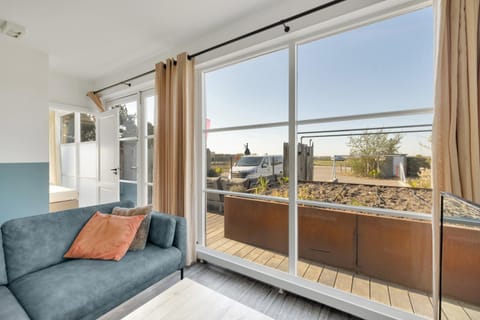 Appartement de Albatros - Residence Kabbelaarsbank 8P - not for companies Apartment in Ouddorp