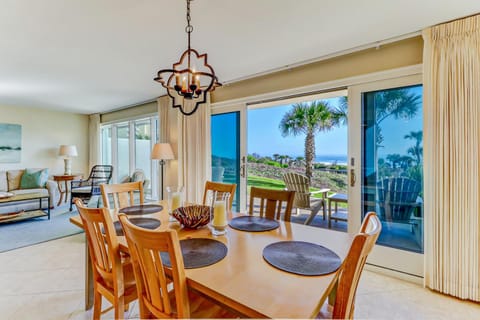 Captains Court 1004 Apartment in Amelia Island