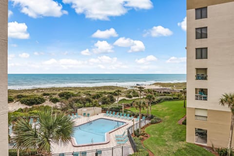 Amelia Surf and Racquet II Apartment in Amelia Island