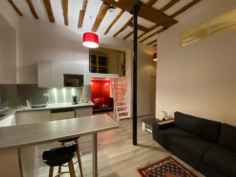 Le Gîte de Lancelot avec balnéo City Center Apartment in Île-de-France