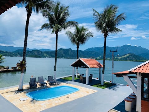 CASA NO MAR DE ANGRA Maison in Angra dos Reis