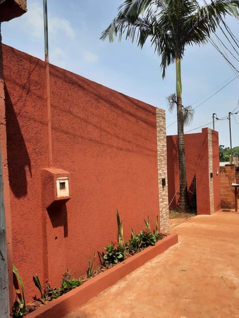 Morada Silvestre Iguazú House in Puerto Iguazú