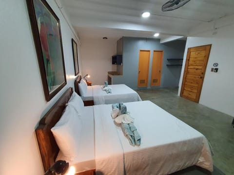 AV Suites Hôtel in Puerto Galera