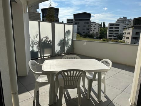 Patio, Balcony/Terrace, Dining area