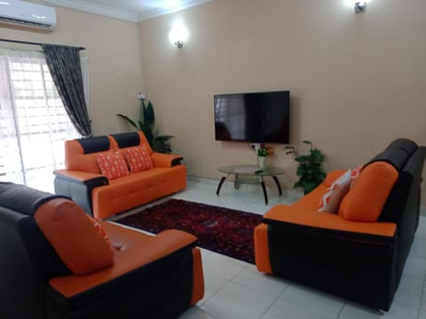 Communal lounge/ TV room, Living room