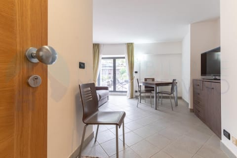 Bilocale in centro con terrazzo e wifi - AS11 Apartment in Breuil-Cervinia