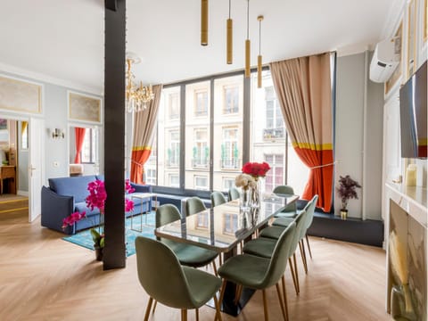 Property building, TV and multimedia, Living room, Dining area