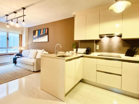 Dining area, kitchen