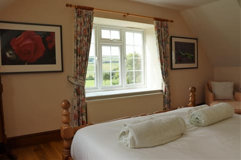 Rookley Farm Lodge - Pet friendly House in Godshill