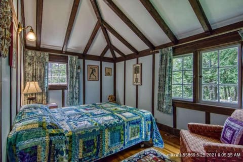 Whispering Pines Maison in Orland