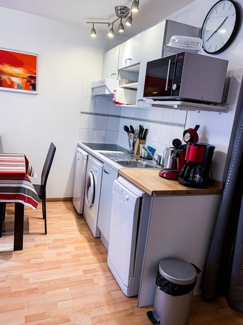Appartement*** T2 + cabine pour 4 personnes Wohnung in Cauterets