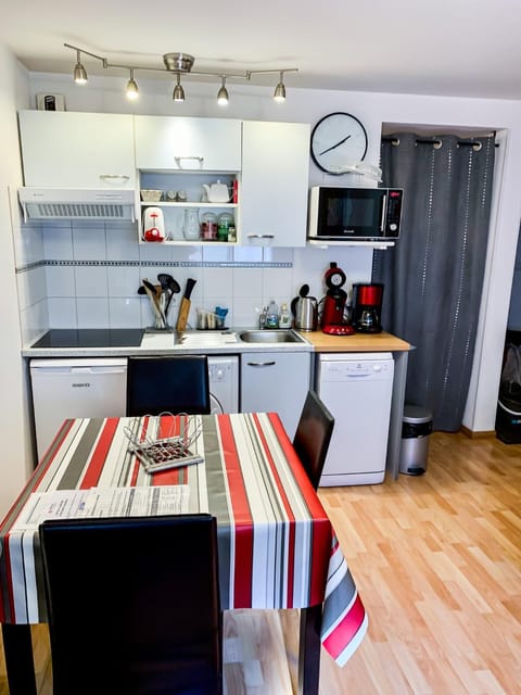Appartement*** T2 + cabine pour 4 personnes Appartamento in Cauterets