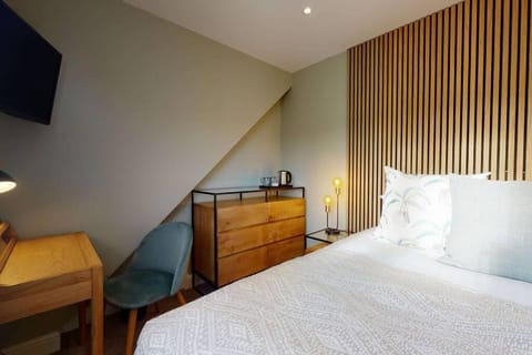 The Oxford Lodge - Ensuite Rooms House in Oxford
