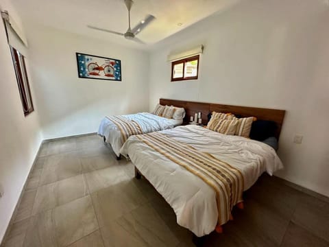 El Tular 2 Bdr Appartment 2 min walk from La Ropa beach Villa in Zihuatanejo