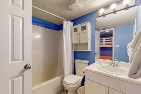 Clearwater 2C Apartment in Gulf Shores