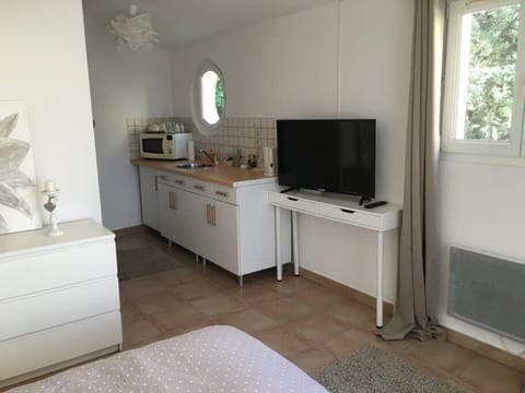 Studio indépendant Apartment in Balaruc-les-Bains