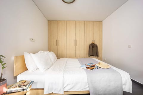 Bed, Bedroom, wardrobe