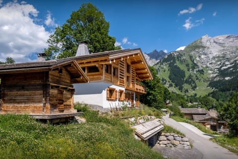 Property building, Spring, Day, Natural landscape, Mountain view