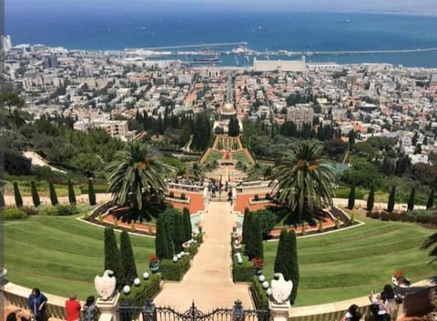 magical apartment close to the Baha'i Gardens Condo in Haifa