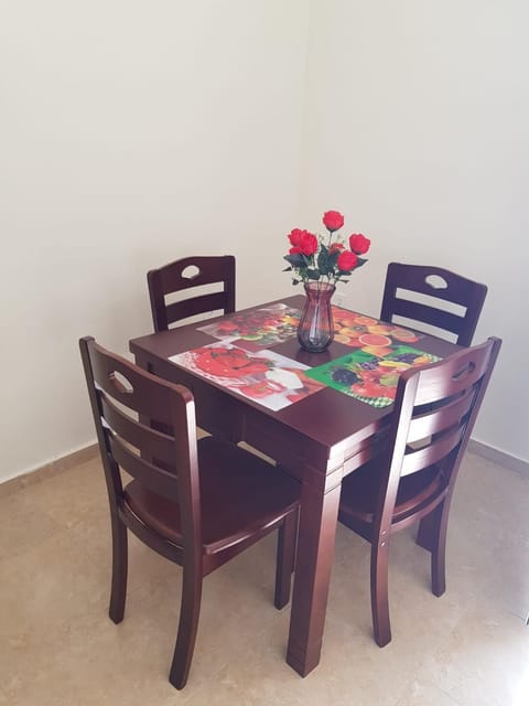 Dining area, Breakfast