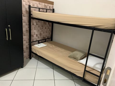 Pousada Internacional EAS Airport 10min Capsule hotel in Guarulhos