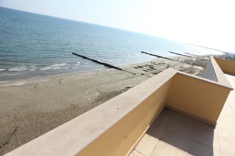 Day, Natural landscape, View (from property/room), Balcony/Terrace, Beach, Sea view