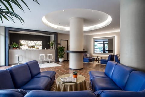 Lounge or bar