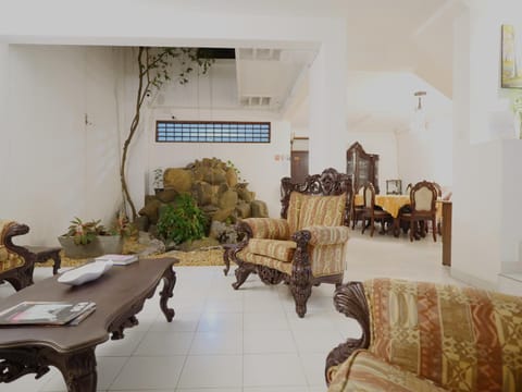 Elegance Oasis, Colombo 3 Bed and Breakfast in Colombo