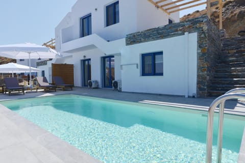 Kea live in Blue Villa with Pool - Cyclades Villa in Kea-Kythnos