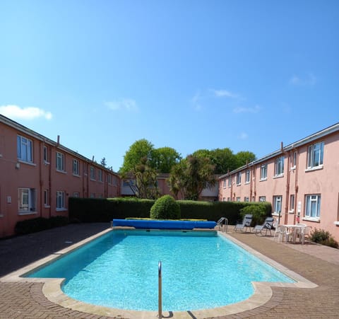 24 New Esplanade Court Apartment in Paignton