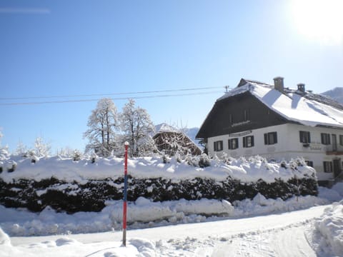 Property building, Facade/entrance, Winter