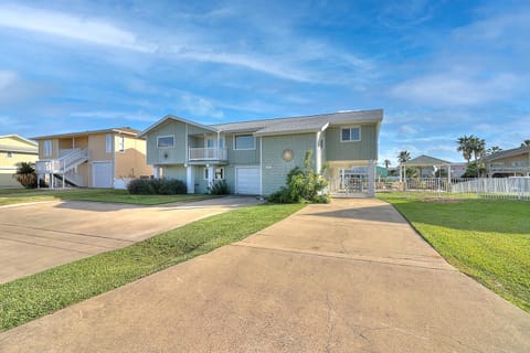 Royal Estes Haus in City-By-The Sea