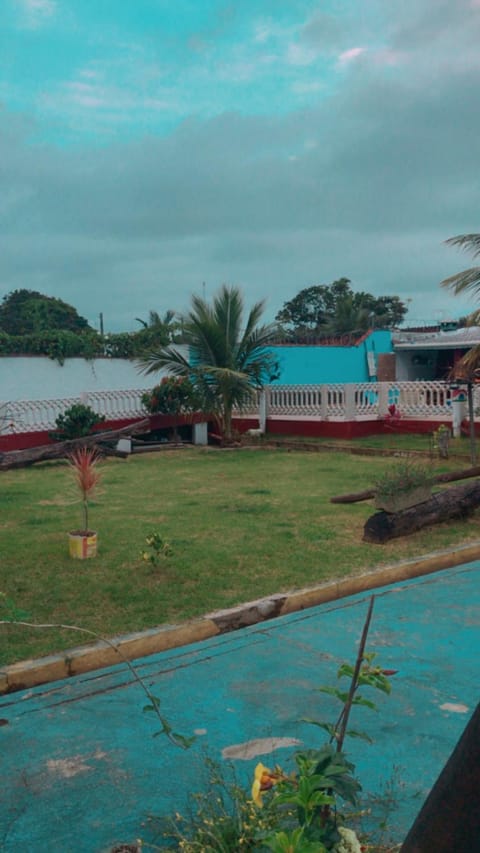 Casa para temporada e fins de semana House in Itanhaém